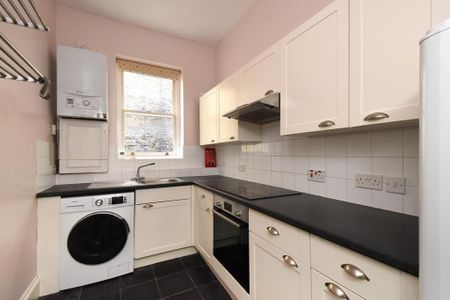 1 bedroom flat to rent - Photo 3