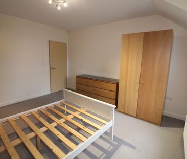 31 Loughshore Courtyard, Newtownabbey, BT37 0ZS - Photo 5