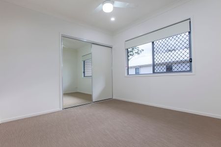 Still like New - 4 Bedroom Home - Photo 3