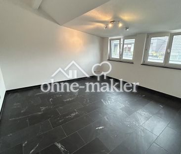Penthouse-Wohnung 4 1/2 Zi.-Balkon/Wintergarten/EBK/2TG-Stellplätze - Foto 1
