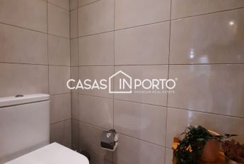 Excelente T1- Junto aos Aliados