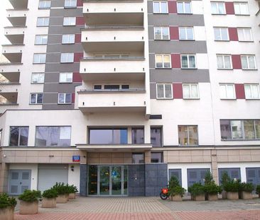 Mieszkanie do wynajęcia 3 pokoje Aleje Jerozolimskie, Warszawa 76 m² - Фото 1