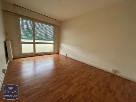 Appartement à louer 3 pièces 71m² - Photo 2