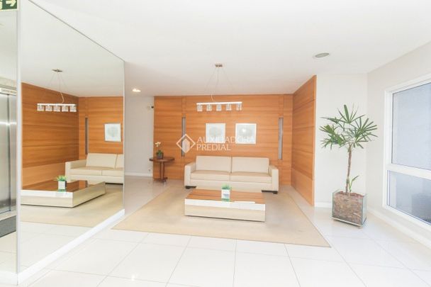 Apartamento com 3 quartos e 83m² para alugar em Jardim Lindóia, Porto Alegre. - Foto 1