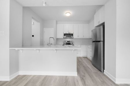 For Lease - 142 Anthracite Private, Barrhaven, Ontario - Photo 3