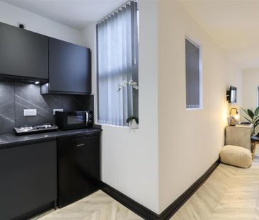 Studio to rent - Photo 6