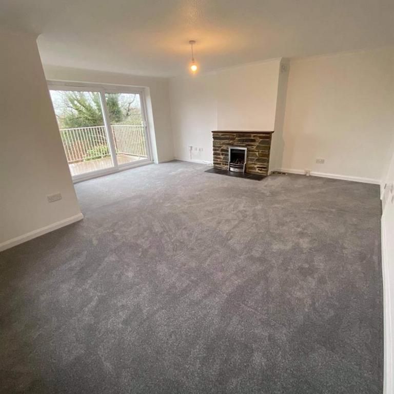 3 bedroom detached bungalow to rent - Photo 1