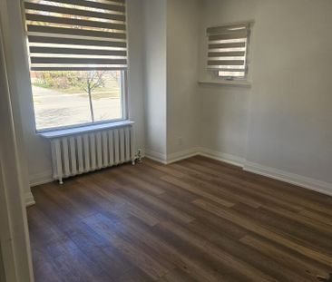 For Lease - 29 Nelson Street, Brant, Ontario - Photo 5