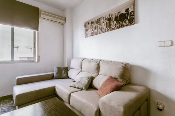 Carrer de Caudiel, Valencia, Valencian Community 46011 - Photo 1