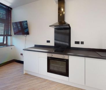 Studio to rent - Photo 6