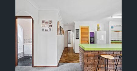 Spacious Coastal Home with Vaulted Ceilings and Drive-Through Garage - Photo 5