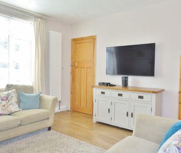 2 bedroom terraced house to rent - Photo 5