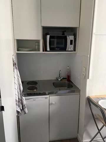 Location Appartement 1 pièce 15m² - Photo 5