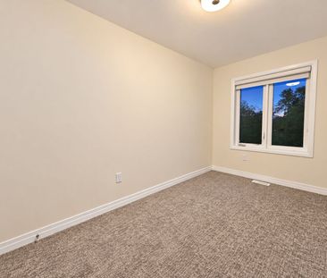 For Lease - 313 Conklin Road Unit# 33, Brantford, Ontario - Photo 2