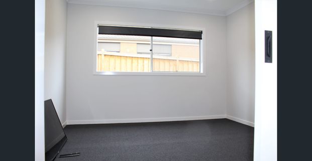 LUXURIOUS HOME IN GREAT LOCATION!!! - Photo 1