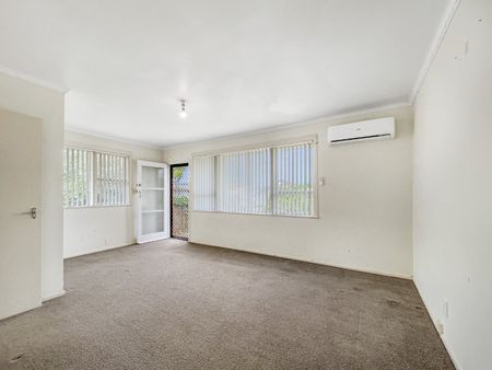 Panmure - 2 Bedroom - Photo 4