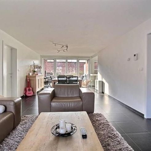 Appartement te huur - Photo 1