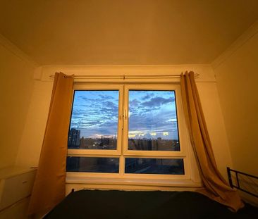 1 bedroom in a flat share to rent - Photo 6