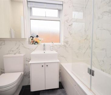 Studio to rent - Photo 6