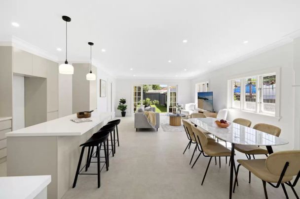 8 Rostherne Avenue, Croydon - Photo 1