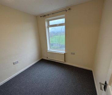 5 bedroom terraced house to rent - Photo 5