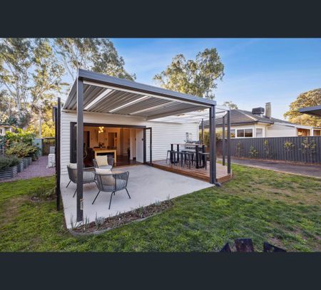 78 Napoleon Crescent, White Hills, Vic 3550 - Photo 3
