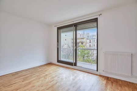 Location appartement, Paris 16ème (75016), 3 pièces, 75.64 m², ref 86478633 - Photo 3