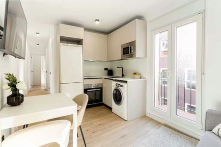 Calle de Aníbal, Madrid, Community of Madrid 28020 - Photo 3