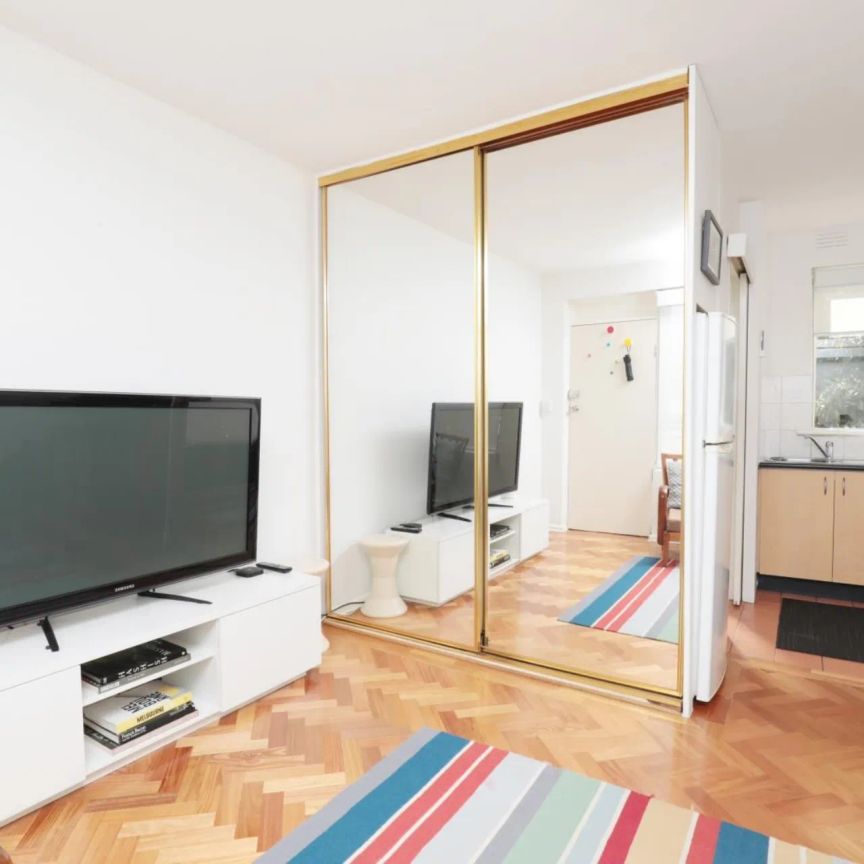 Immaculate and Well Positioned Studio - Photo 1