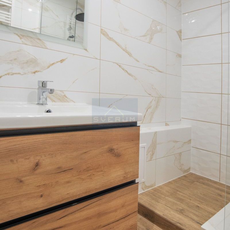 Mieszkanie na Wynajem, 72.00m - Zdjęcie 1