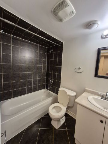 For Lease - 4 Charger Lane Unit# Basement, Brampton, Ontario - Photo 4