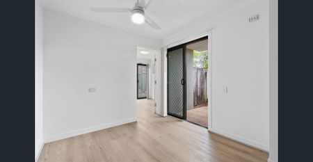 NEWLY RENOVATED STYLISH UNIT IN NUNDAH! - Photo 2