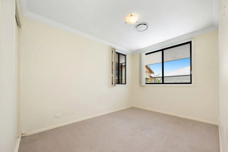 Spacious & Private Family Home in Prime Kelvin Grove Location - Photo 5