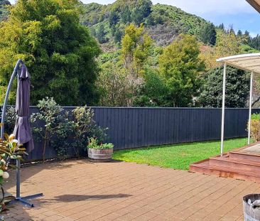 Sunny 3-Bedroom Home with Grampians Views - Photo 3
