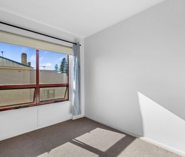 6/6 Saltram Road, Glenelg - Photo 2