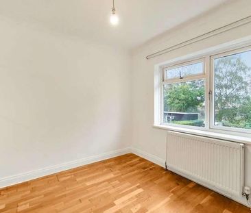 Courtenay Avenue, Harrow, HA3 - Photo 4