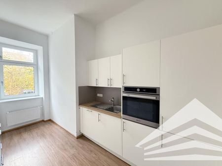 3 Zimmerwohnung mit Küche und Balkon in saniertem Stadthaus! - Photo 5