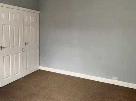 2 Bed Terraced House, Noster Street, LS11 - Photo 3