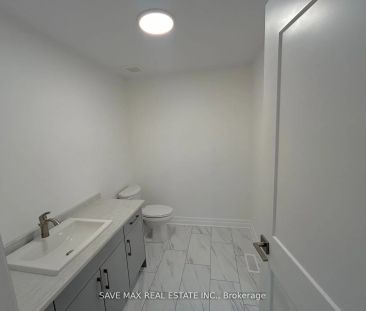 Property For Lease | X9258745 - Photo 1