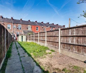 Thornfield Street, Salford, Greater Manchester, M5 - Photo 1