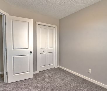 109a Belmont Drive Southwest, Calgary - Photo 6