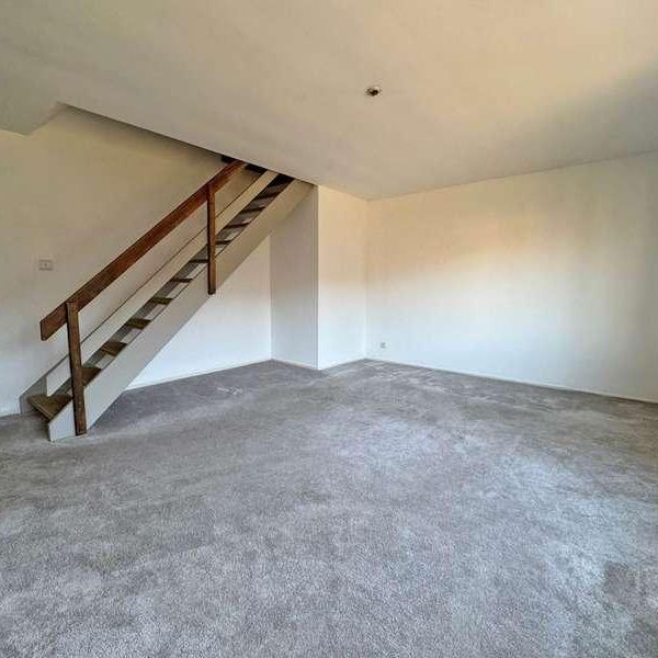 Dryclough Walk, Royton, OL2 - Photo 1