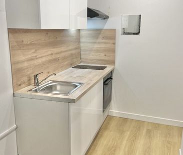 Location Appartement 1 pièce 33m² TOURCOING 59200 - Photo 4