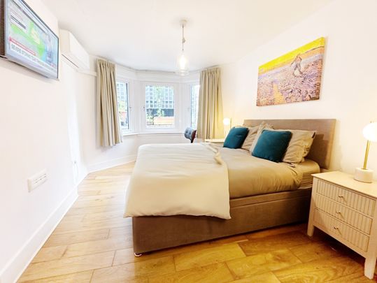 1 Bed Flat, Daneville Road, SE5 - Photo 1