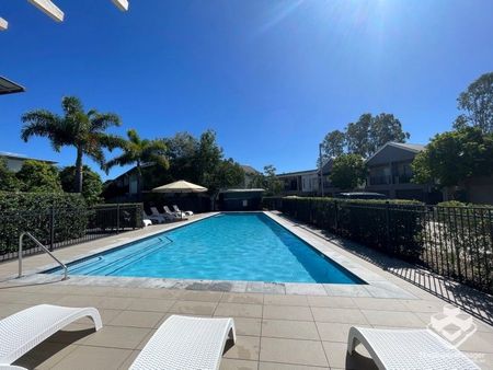 Large Studio unit with open Living area and courtyard - Photo 5