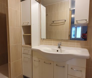 Location Appartement 2 pièces 43m² VAUJOURS 93410 - Photo 1