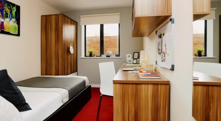 Classic Ensuite Ground Floor - Kentish House - Photo 3