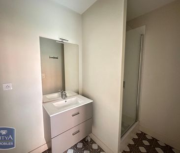 Location Appartement 2 pièces 43m² MACON 71000 - Photo 6