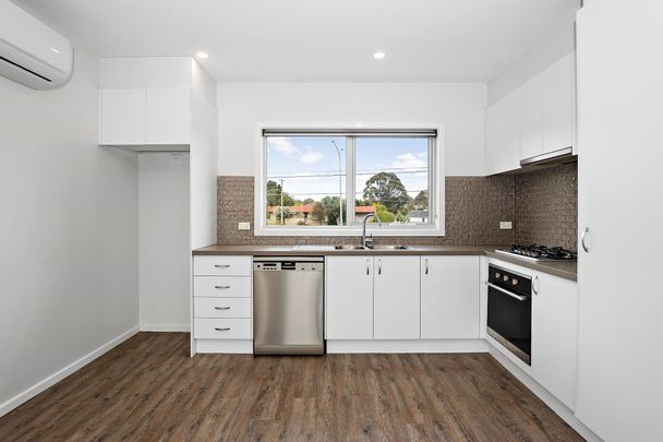 212c Cranbourne Road, Frankston. - Photo 1