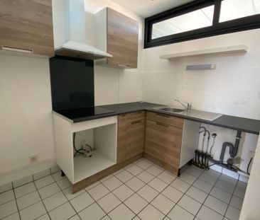 Location Appartement 2 pièces 59m² - Photo 1